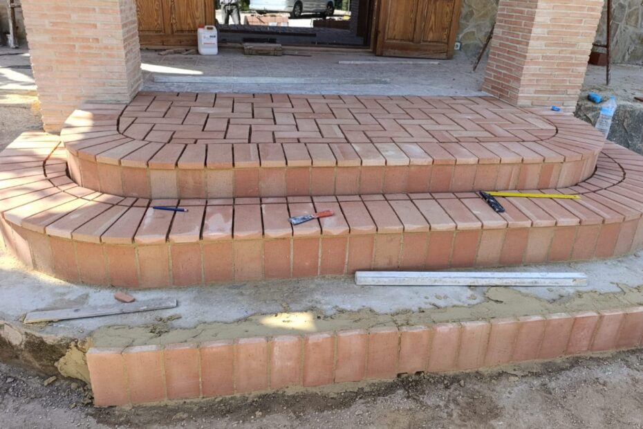 LADRILLO MACIZO BLANCO DESTONIFICADO 2,8X11X24 (4)